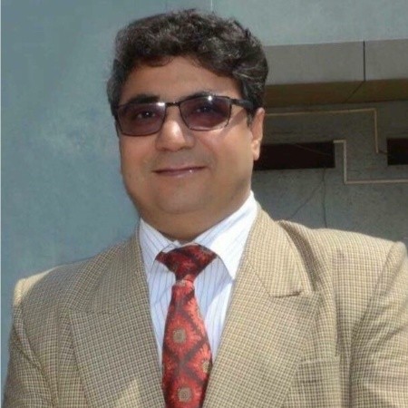 Dr. Rajesh Jalnekar